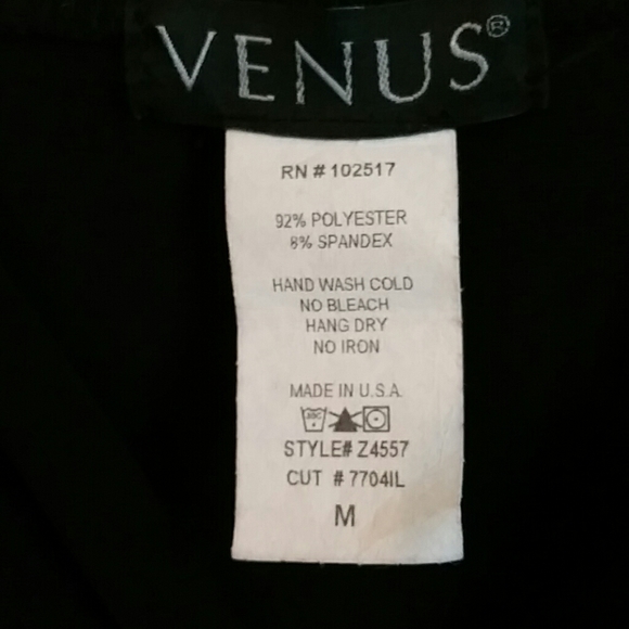 Venus EUC Ruched Front Dress - Picture 4 of 4